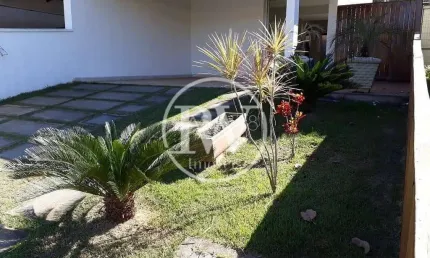 Casa à venda, Condomínio Alto da Boa Vista, 3 Quartos, 4 Banheiros.