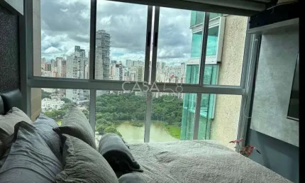 Flat Mobiliado à Venda – 43m² | Frente ao Parque Vaca Brava | Alto Padrão |