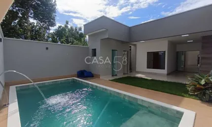 Casa térrea moderna com 3 suítes, piscina e gourmet – 160m² construídos