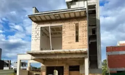 Casa com 3 quartos à venda na Rua Irma Schreiner Maran, 503, Santa Cândida, Curitiba