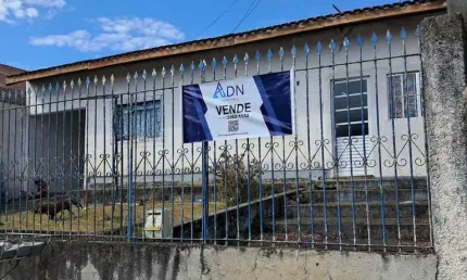 Casa com 2 quartos à venda na Rua Francisco Zem, 545, Afonso Pena, São José dos Pinhais