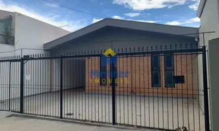 Casa com 4 quartos para alugar no Fabrício, Uberaba 
