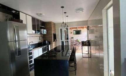 Sobrado com 3 dormitórios à venda, 240 m² - Umbará - Curitiba/PR