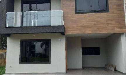 Sobrado em condominio, 3 quartos à venda, 133 m² , Pinheirinho