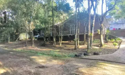 Casa com 3 dormitórios à venda, 300 m² por R$ 900.000 - Cascatinha - Curitiba/PR
