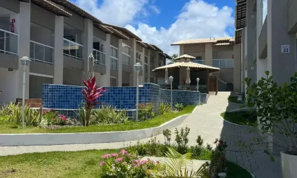Village em imbassay, duas suítes em condomínio fechado - 600m da paria