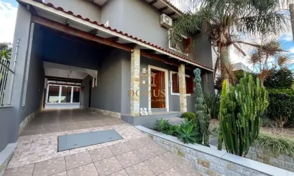 Casa em condomínio fechado com 3 quartos à venda na Rua Victor Osório Marona, 170, Mário Quintana, Porto Alegre por R$ 1.200.000