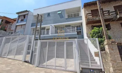 Casa com 3 quartos à venda na Rua Ivan Iglesias, 35, Jardim Itu Sabará, Porto Alegre por R$ 873.900