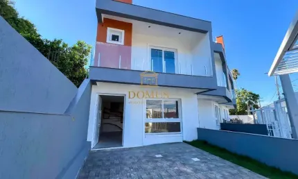 Casa com 3 quartos à venda na Rua Ernesto Pellanda, 35, Vila Jardim, Porto Alegre por R$ 827.000