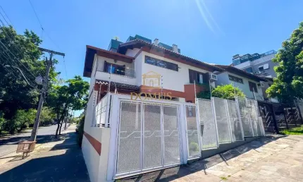 Casa com 3 quartos à venda na Rua Jornal O Povo, 42, Jardim Itu Sabará, Porto Alegre por R$ 790.000