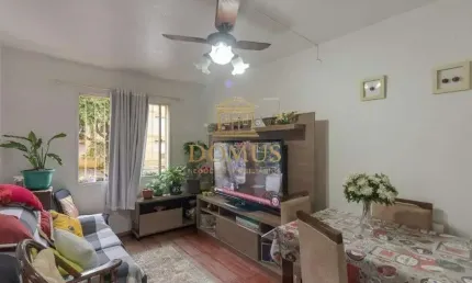 Apartamento com 1 quarto à venda na Beco Antônio Carvalho, 2600, Jardim Carvalho, Porto Alegre por R$ 160.000