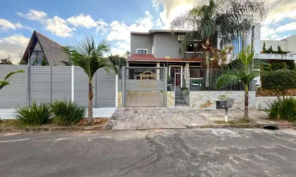 Casa em condomínio fechado com 3 quartos à venda na Rua Victor Osório Marona, 170, Mário Quintana, Porto Alegre por R$ 870.000