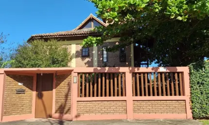 Casa com 3 quartos à venda no Lagoa, Macaé 