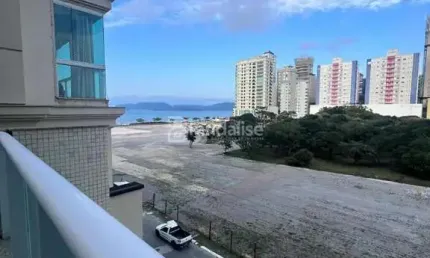 4 suÍtes 2 vagas duas quadras do mar, Meia Praia, Itapema - SC