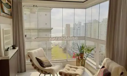 Apartamento amplo 3 suítes com vista mar, meia praia, itapema - sc