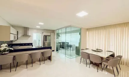 Apartamento com 4 quartos à venda na Rua 256, 203, Meia Praia, Itapema