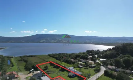 Terreno à Venda – Beira da Lagoa Encantada | Praia da Ferrugem – Garopaba/SC