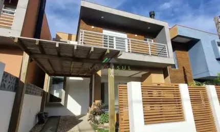 Lindo Sobrado à Venda no Loteamento Quinta dos Açores – Garopaba/SC