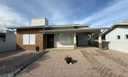 Casa Mobiliada à Venda –  Bairro Encantada em Garopaba/SC