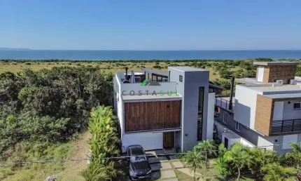 Casa de alto padrão com vista para o mar – praia da gamboa, garopaba (sc)