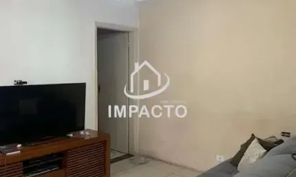 Sobrado com 3 dormitórios, varanda gourmet e garagem para 2 carros à venda
