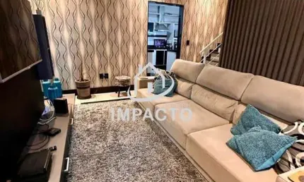 Sobrado com 3 dormitórios, área gourmet com hidromassagem e vaga para 2 carros