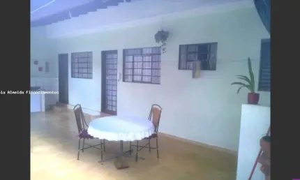 Casa para Venda em Ribeirão Preto, Jardim Irajá, 4 dormitórios, 1 suíte, 4 banheiros, 4 vagas
