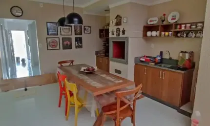 Casa com 3 Quartos e 2 banheiro à Venda, 135m²Estuário, Santos, São Paulo