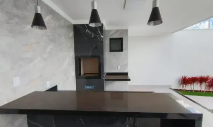 Casa com 3 quartos à venda no Jardim Patrícia, Uberlândia 