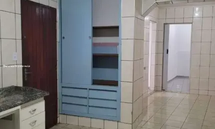 Casa para Locação em São Paulo, Parque Independência, 2 dormitórios, 1 banheiro, 2 vagas