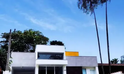 Casa de condomínio em parque imperial  -  caraguatatuba