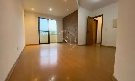 Apartamento semimobiliado com 3 dormitórios no centro!!