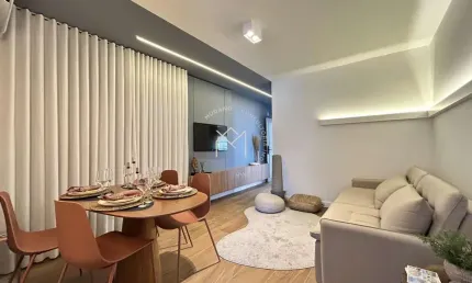 Apartamento Central Totalmente Mobiliado e Decorado Próximo ao Parque da Oktober
