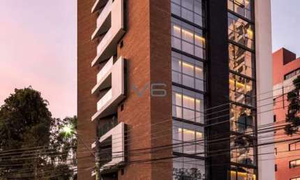 Apartamento Alto Padrão, com 4 quartos, 268,09 m² privativos, 4 vagas de garagem, no Ecoville, Curitiba - PR.