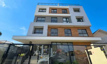 Apartamento Padrão, com 3 quartos, 81 m² privativos, 1 vaga de garagem, no Santa Quitéria, Curitiba - PR.