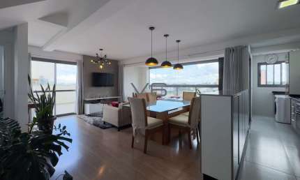 Apartamento Cobertura Duplex com 3 quartos, 144 m² privativos, 2 vagas de garagem, no Água Verde, Curitiba - PR.