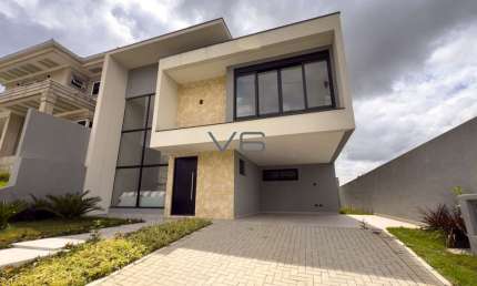 Casa em Condomínio com 4 quartos, 220 m² privativos, 2 vagas de garagem, no Bom Jesus, Campo Largo - PR.