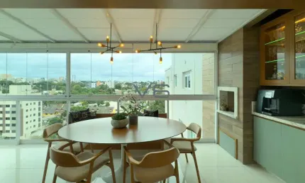 Cobertura Duplex com 3 dormitórios, jacuzzi e 2 vagas de garagem, 150 m² privativos no Vila Izabel, Curitiba - PR.