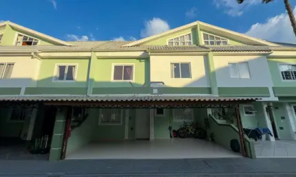 Casa com 123 m² privativos, 3 quartos, 1 suíte, 2 vagas de garagem, no hauer, curitiba-pr