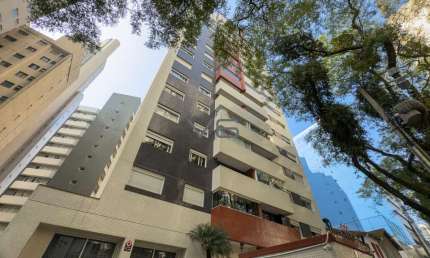 Apartamento Cobertura Duplex  com 3 quartos, 161m² privativos, 3 vagas de garagem, no Água Verde, Curitiba-PR.