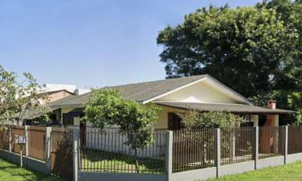 Casa de Esquina à Venda no Balneário Primavera - Pontal do Paraná