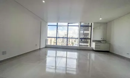 Ponto comercial para alugar na Avenida Cândido Hartmann, Bigorrilho, Curitiba, 61 m2 por R$ 2.502