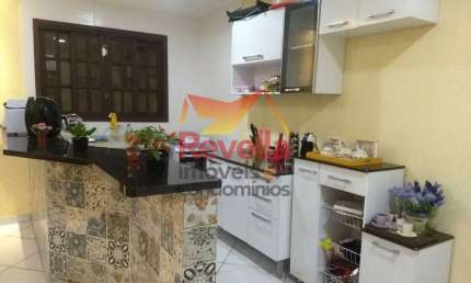 Vende-se Casa de Condomínio - Ferraz de Vasconcelos/SP