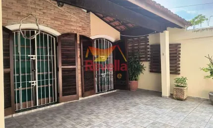 CASA DE TEMPORADA NA PRAIA DAS PALMEIRAS EM CARAGUATATUBA/SP