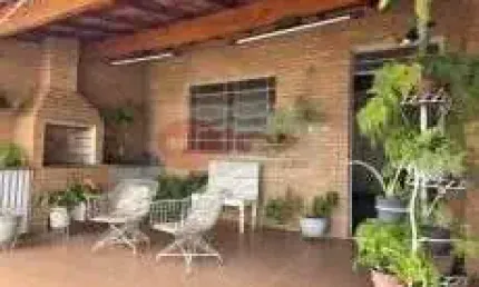 Casa com 3 quartos à venda na Vila Santana, Sorocaba 