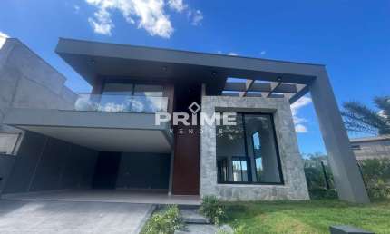 Casa em condomínio fechado com 4 quartos à venda no Jardins França, Goiânia 