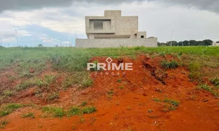Terreno à venda no Jardins França, Goiânia 