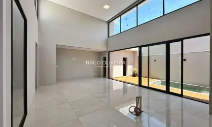 Casa com 3 quartos à venda na Rua Vicente Rodrigues da Silva, 366, Jardim Munique, Maringá