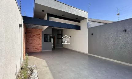 Casa térrea com piscina a venda no Jardim Alvorada em Maringá