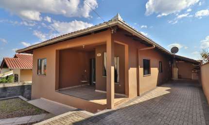 Casa com 4 quartos à venda no Estados, Indaial 